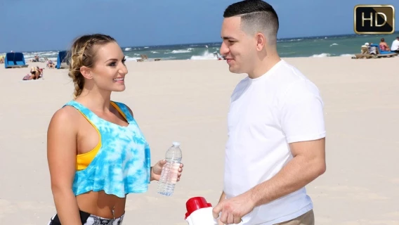 Muscled Babes Do It Better